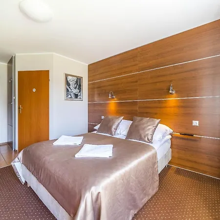 Quarto em Acomodações Particulares Goscinne Nord *