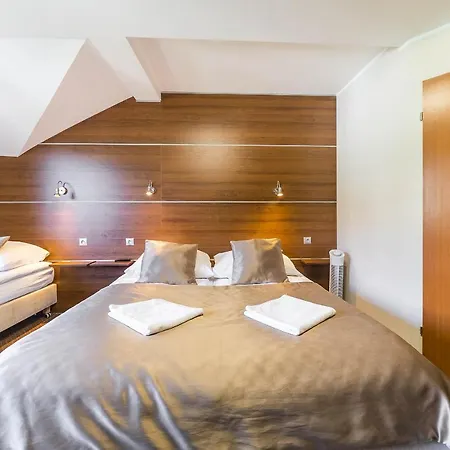 Quarto em Acomodações Particulares Goscinne Nord