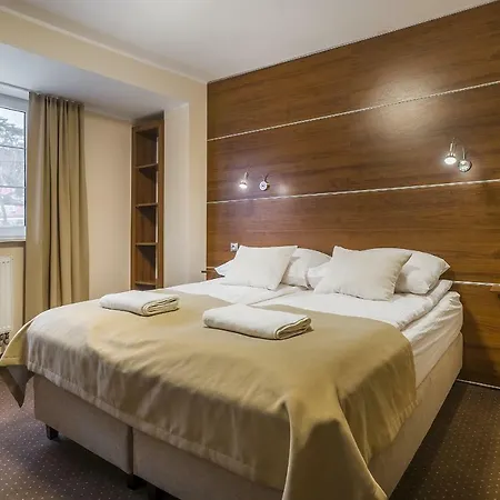 Goscinne Nord * 库瑞尼卡慕斯卡